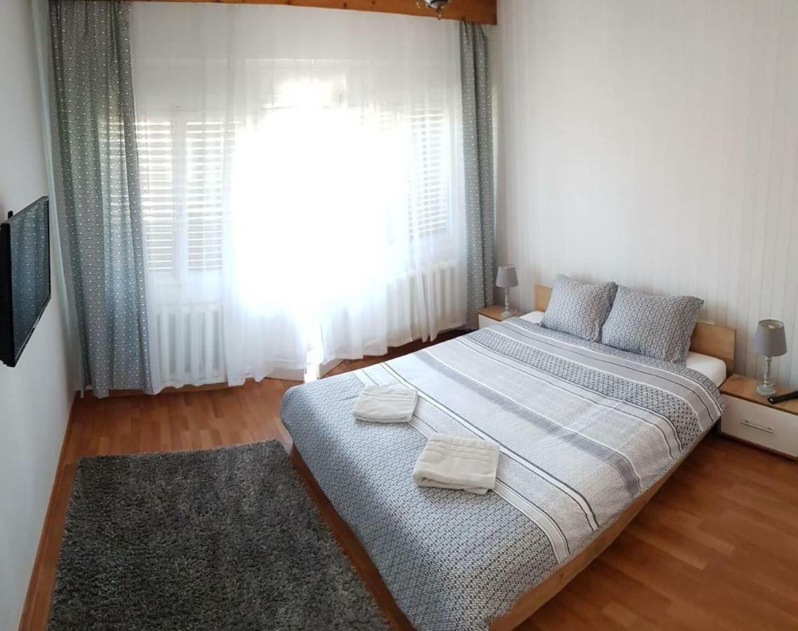 Premium Central Apartment Oradea Ngoại thất bức ảnh